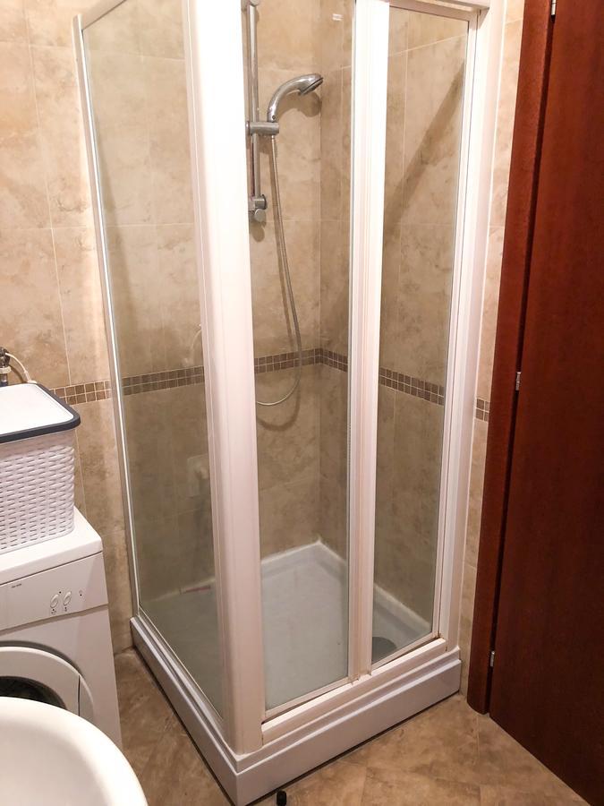 Beach Apartment Rafailovici Ngoại thất bức ảnh