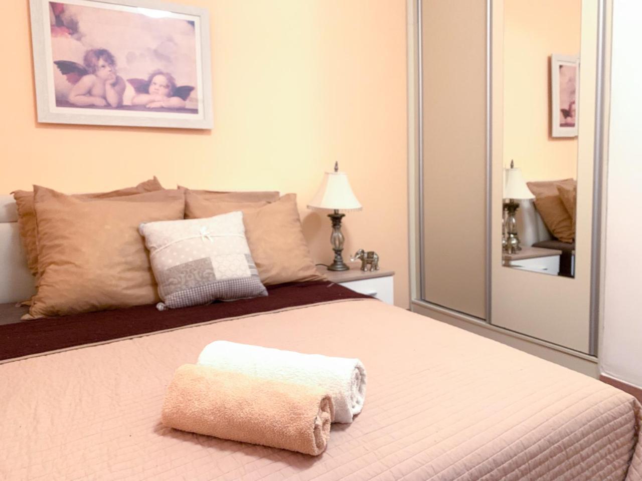 Beach Apartment Rafailovici Ngoại thất bức ảnh