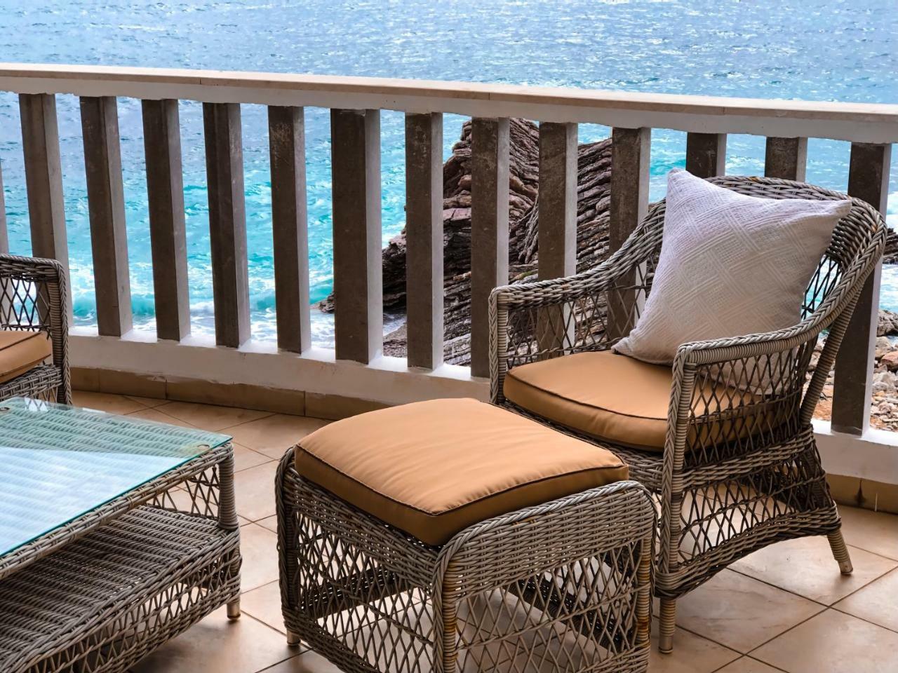 Beach Apartment Rafailovici Ngoại thất bức ảnh
